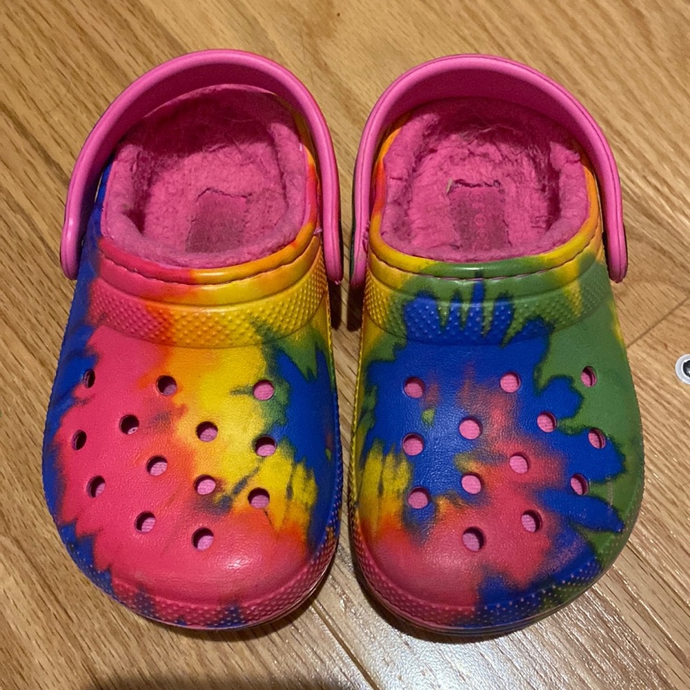 Fluffy Crocs
